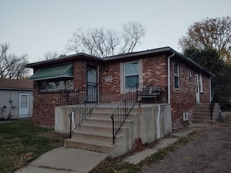 13407 S Monticello Ave, Robbins, IL 60472