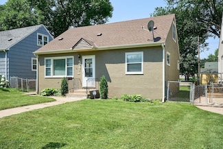 5041 Upton Ave N, Minneapolis, MN 55430