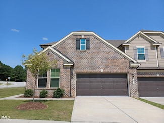 414 Boscawen Ln, Cary, NC 27519