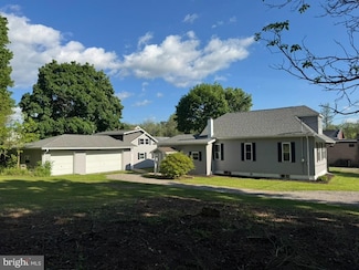 10 Spruce Ave, Barnesville, PA 18214