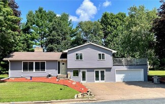 1513 5th Ave E, Menomonie, WI 54751