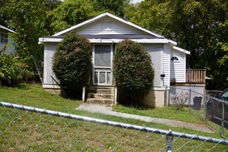 60 Orchard Ave, Rossville, GA 30741