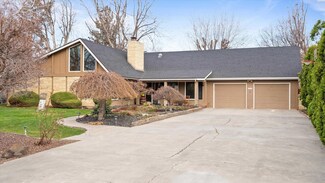 420 W 32nd Ave, Kennewick, WA 99337