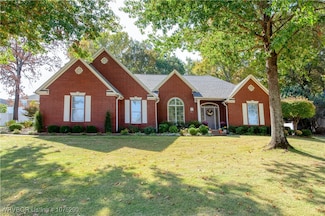 2007 Lee Creek Dr, van Buren, AR 72956