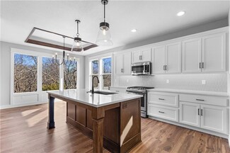 11529 S Olathe View Rd, Olathe, KS 66061