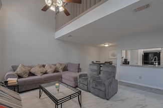 13798 Hollowgreen Dr Unit 305, Houston, TX 77082