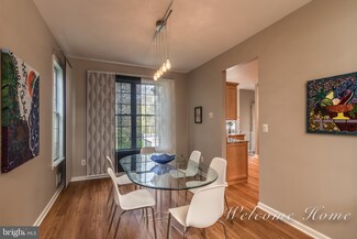 39 Hendrickson Dr, Belle Mead, NJ 08502