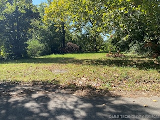 612 Muskogee, Okmulgee, OK 74447