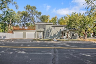 8362 Nicollet Ave S, Bloomington, MN 55420
