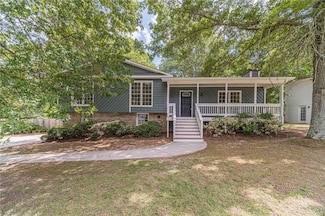 3404 Broxton Mill Way, Snellville, GA 30039