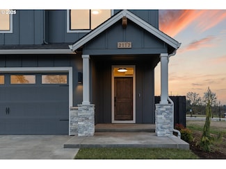 2112 NW 17th Place, Battle Ground, WA 98604