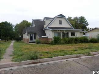 440 S Main St, Norton, KS 67654