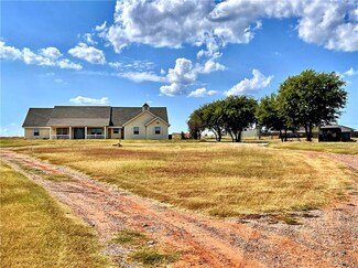 3010 County Street 2860, Ninnekah, OK 73067