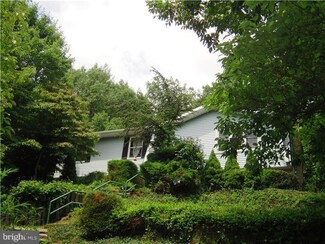 50 Forman Ln, Alburtis, PA 18011