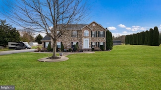 9032 Claussville Rd, Fogelsville, PA 18051