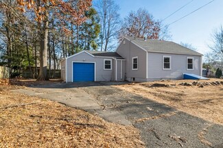 87 Anthony St, Agawam, MA 01001