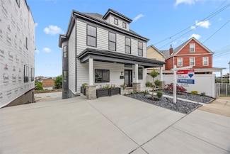 130 Prospect St, Mount Washington, PA 15211