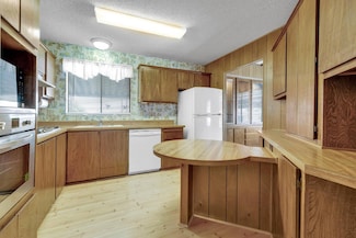 1212 H St Unit 10, Ramona, CA 92065