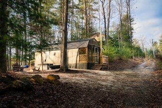 280 Pine Forest Park Rd, Campton, KY 41301