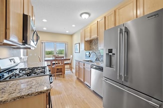 5141 Yuma Ln N, Plymouth, MN 55446
