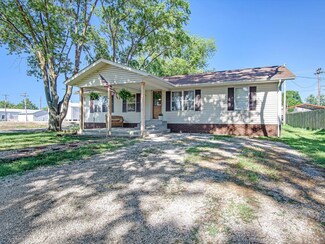426 Washington St, Red Bud, IL 62278