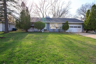 6008 Zenith Ave S, Edina, MN 55410