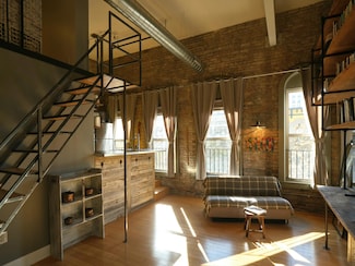 56 Monroe Center St NW Unit 6, Grand Rapids, MI 49503