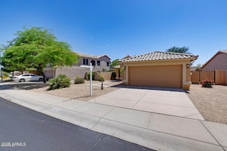 7409 W Crest Ln, Glendale, AZ 85310