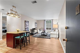 1421 Peachtree St NE Unit 211, Atlanta, GA 30309