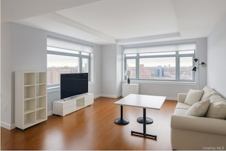 40-22 College Point Blvd Unit PH2K, Flushing, NY 11354