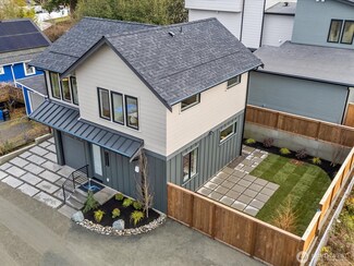 1052 NE 98th St Unit B, Seattle, WA 98115