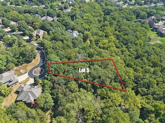 5216 S Nettleton Ave, Springfield, MO 65810