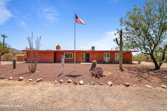 2831 W Puccini Place, Tucson, AZ 85741