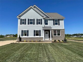 212 St Andrews, Smithfield, VA 23430