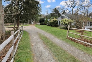 752 Drift Rd, Westport, MA 02790
