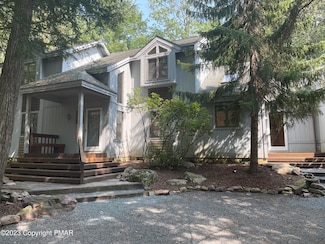 143 Boones Trail, Pocono Pines, PA 18350