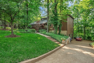 1321 Robert e Lee Ln, Brentwood, TN 37027