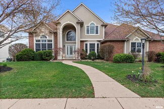 5004 N Weaverridge Blvd, Peoria, IL 61615