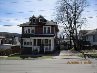 11 Burwell St, Little Falls, NY 13365