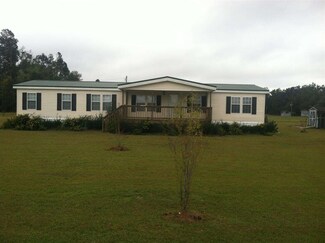 1884 Vox Hwy, Johnsonville, SC 29555