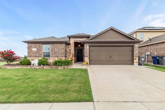 904 Meadow Wood Ln, Princeton, TX 75407