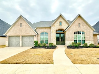 2822 Shane Dr, Midlothian, TX 76065