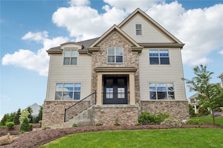 1010 Colony Dr, Pittsburgh, PA 15205
