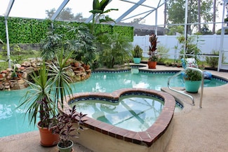 22 Woodston Ln, Palm Coast, FL 32164