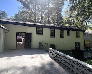 2545 Plantation Dr, Atlanta, GA 30344