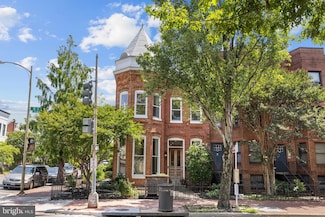 251 8th St NE, Washington, DC 20002