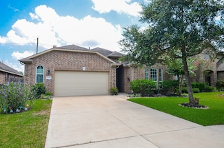 6215 Carnaby Ln, Rosenberg, TX 77471