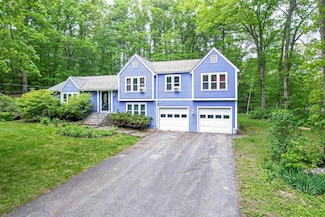 5 Plouff Ln, Exeter, NH 03833