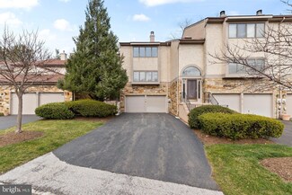 47 Woodmont Dr, Lawrence Township, NJ 08648