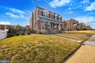 571 Fairway Terrace, Philadelphia, PA 19128
